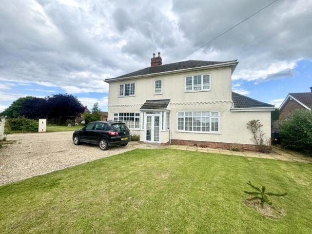 House for sale in Poor's End, East Lindsey