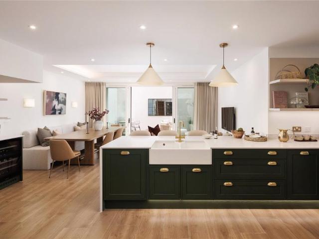 House for sale in Springfield Village, Greater London