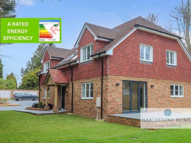House for sale in Battle, Heathlands