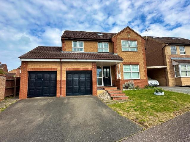 House for sale in Northampton, Northamptonshire