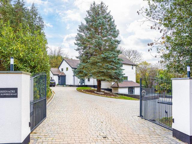 House for sale in South Benfleet, Essex