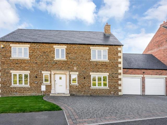 House for sale in Stanford On Avon, Leicestershire