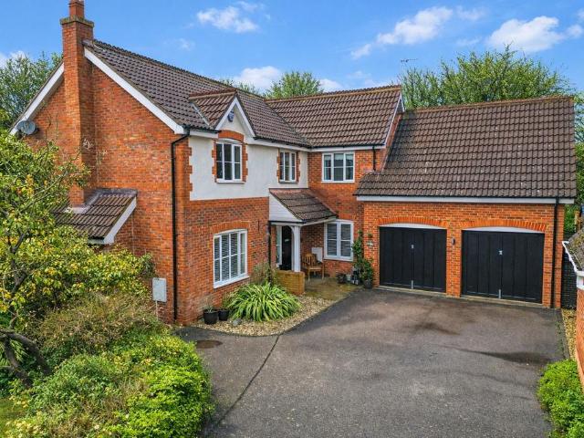 House for sale in Fenny Stratford, Milton Keynes
