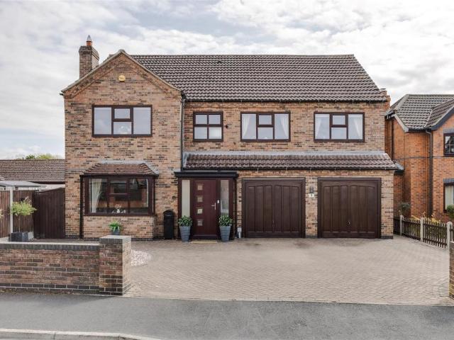 House for sale in Winterton, North Lincolnshire