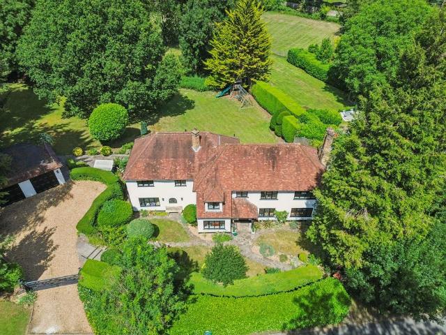 House for sale in Loudwater (Troutstream) Estate, Three Rivers