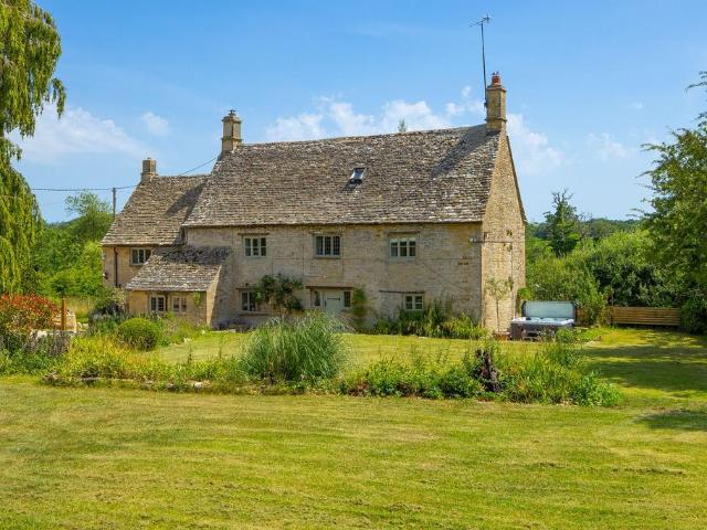 House for sale in Black Bourton, Oxfordshire