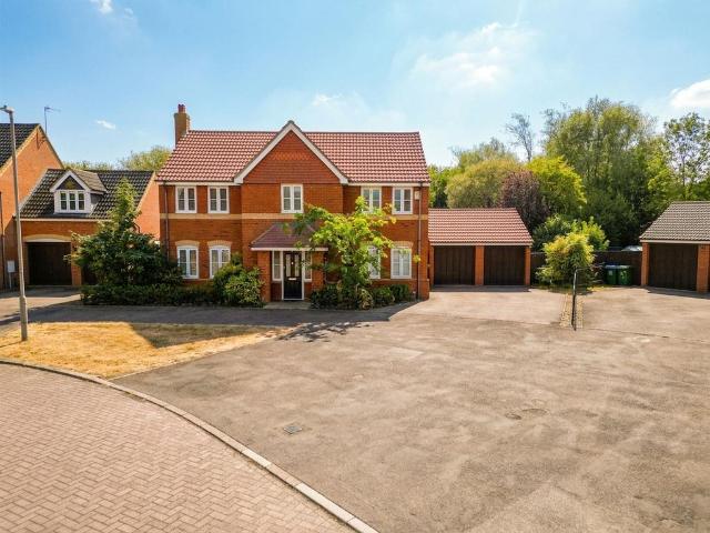 House for sale in Calvert, Buckinghamshire