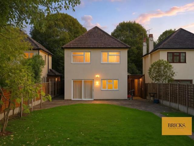 House for sale in Harold Wood, Greater London