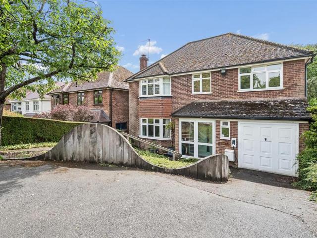 House for sale in Batchworth, Hertfordshire
