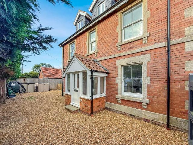 House for sale in Yarnbrook, Wiltshire