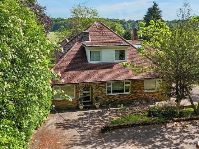 House for sale in Chesham, Chartridge