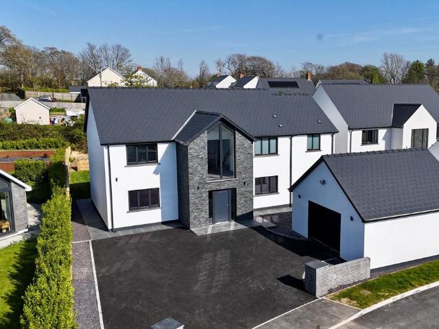 House for sale in Wales