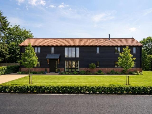House for sale in Colliers End, Hertfordshire