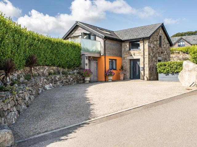 House for sale in Penbeagle, Cornwall