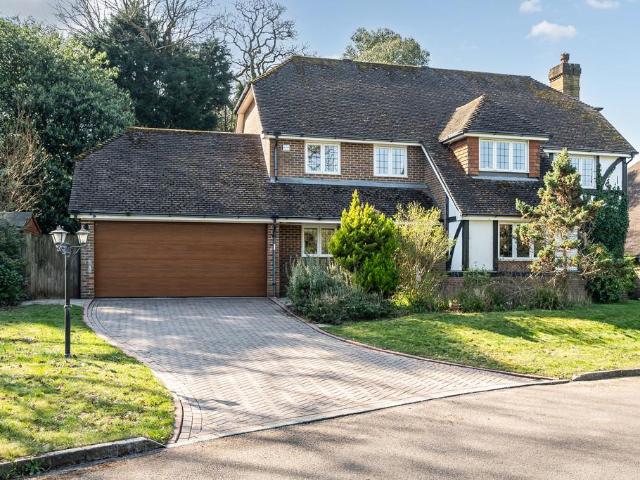 House for sale in Storrington and Sullington, Horsham