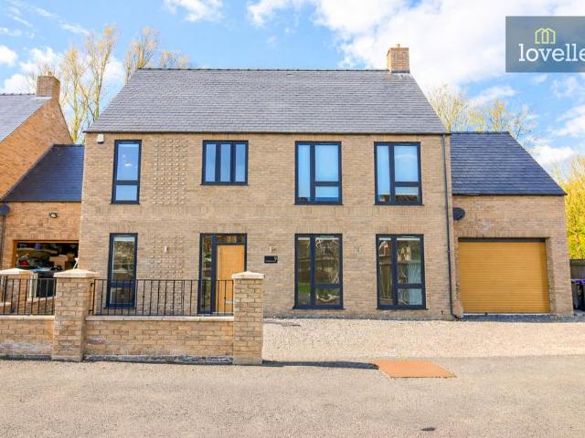 House for sale in Belleau, Lincolnshire