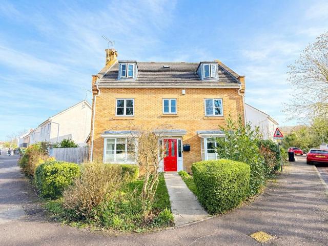 House for sale in Wickford