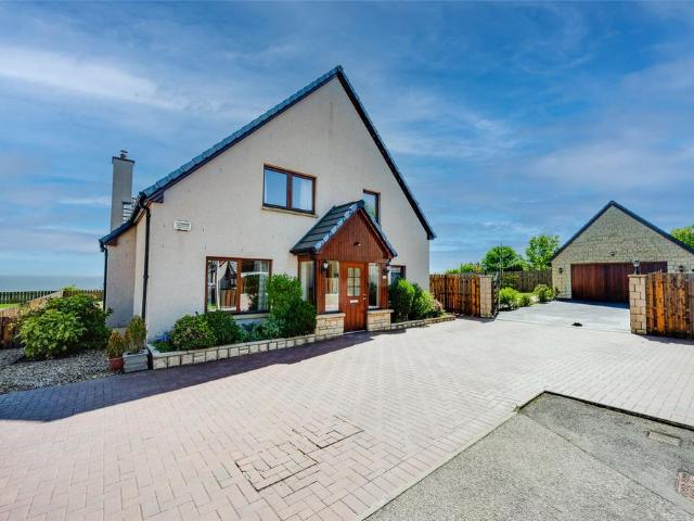 House for sale in Inverbervie, Scotland