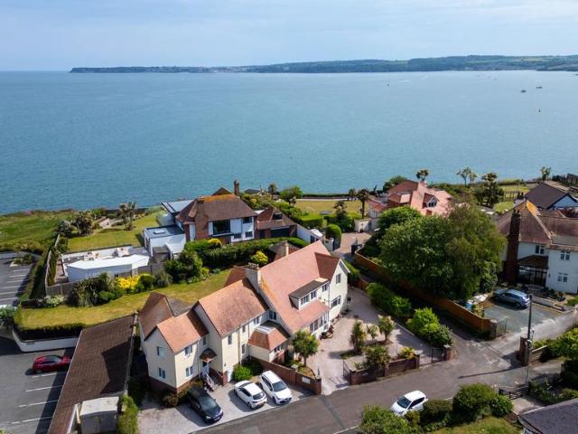 House for sale in Livermead