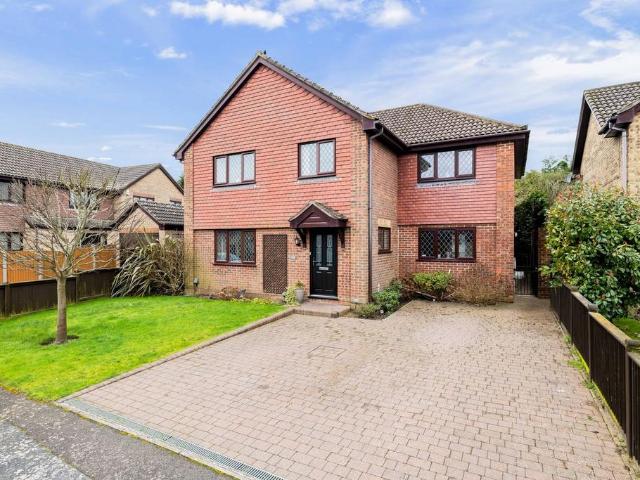 House for sale in Ash, Kent