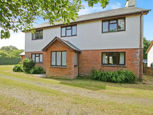 House for sale in Rosehill, Penwartha Coombe