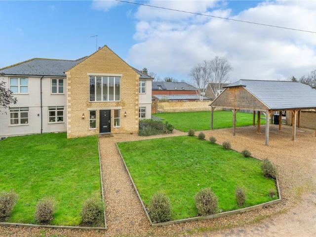House for sale in Market Place, Barholm
