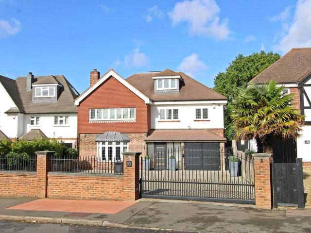 House for sale in Shortlands, Greater London