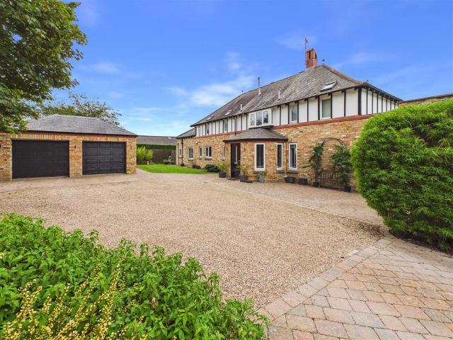 House for sale in Swanland, East Riding Of Yorkshire