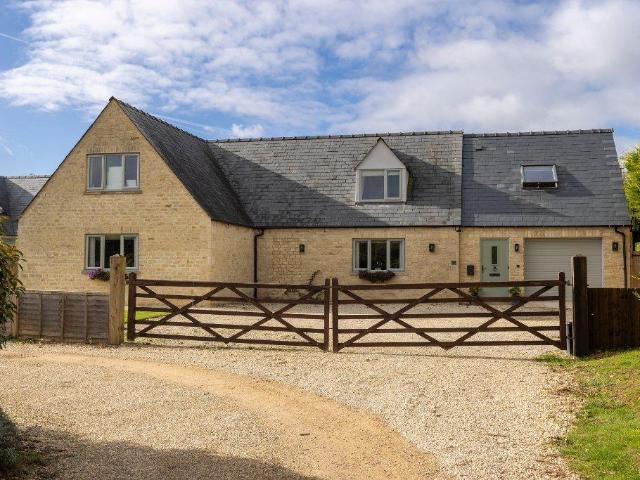 House for sale in Fossebridge, Gloucestershire