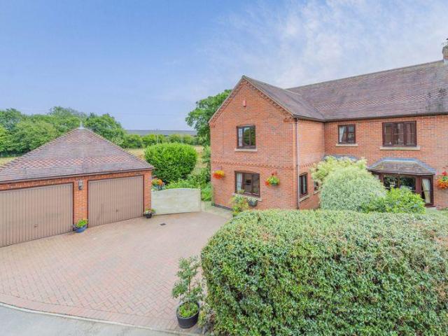 House for sale in Cockshutt, Shropshire