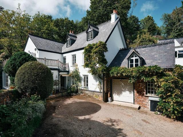 House for sale in St Helier, Greater London