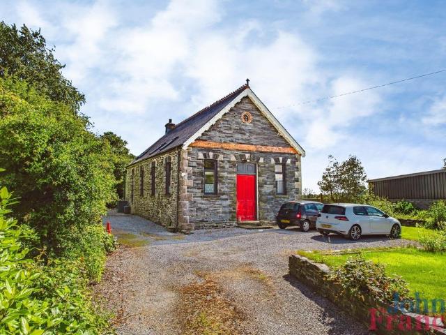 House for sale in Clunderwen, Wales