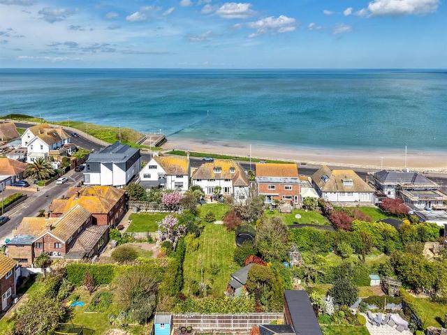 House for sale in Westgate-on-Sea, Acol