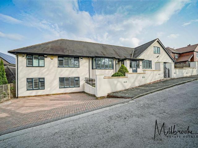 House for sale in Salford, Greater Manchester