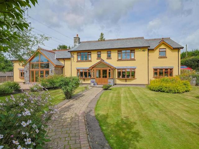 House for sale in Mawr, Felindre