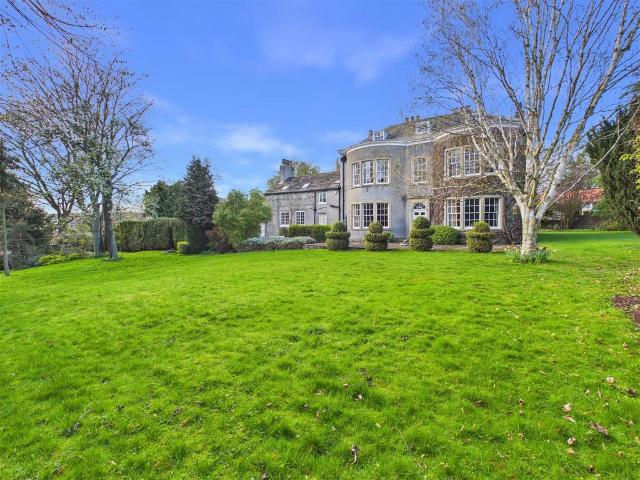 House for sale in Elmton, East Midlands
