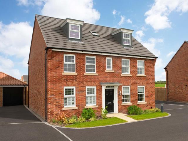 House for sale in Overslade, New Bilton