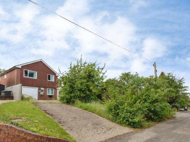 House for sale in Priest Down, Hampshire
