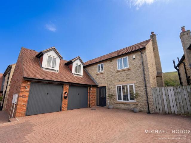 House for sale in West Herrington, New Herrington
