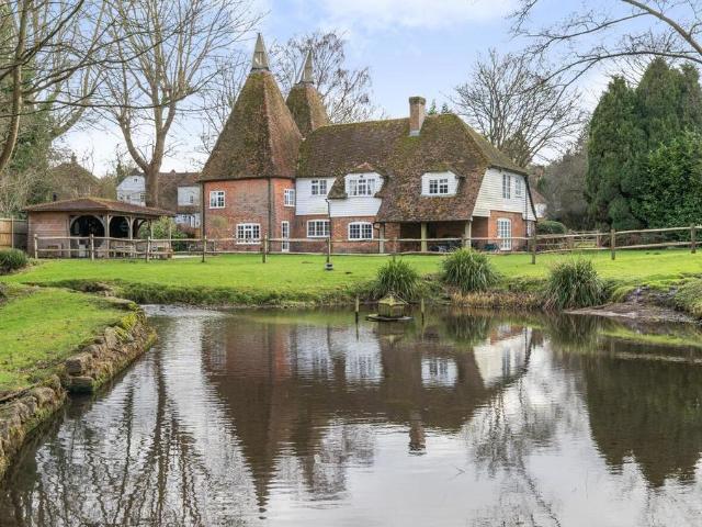 House for sale in Midway, Kent