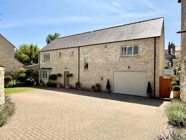 House for sale in Saxton, North Yorkshire