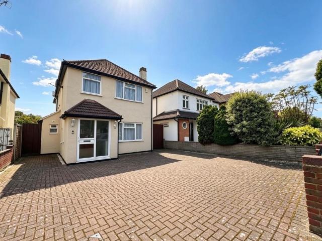 House for sale in Harold Wood, Greater London