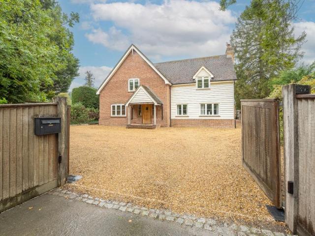 House for sale in Stoke Mandeville, Isle Of Man