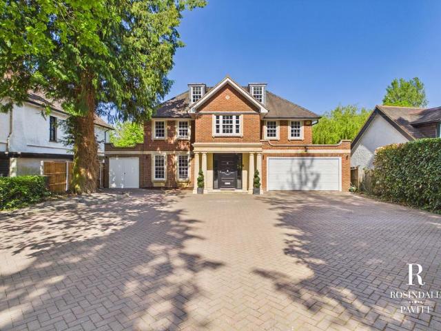 House for sale in Red Hill, Surrey