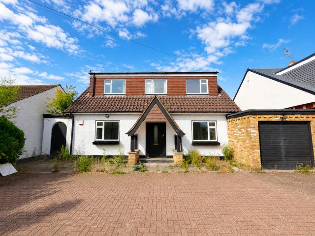 House for sale in Greater London