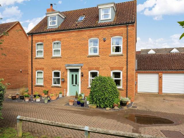 House for sale in Huntingdon, Cambridgeshire