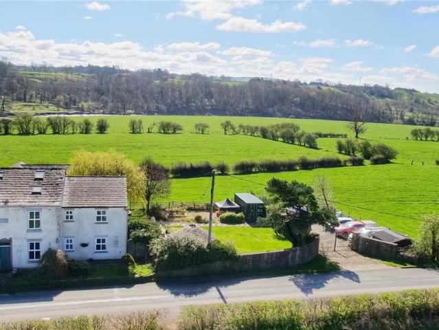 House for sale in Stydd, Paradise