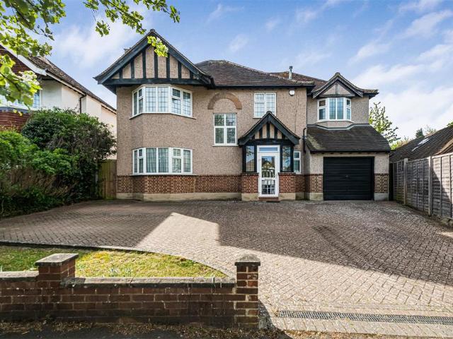House for sale in Carshalton Beeches, Greater London