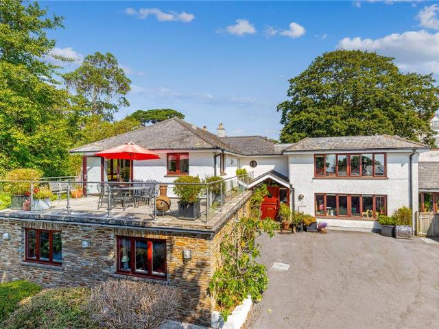 House for sale in Strode, Devon