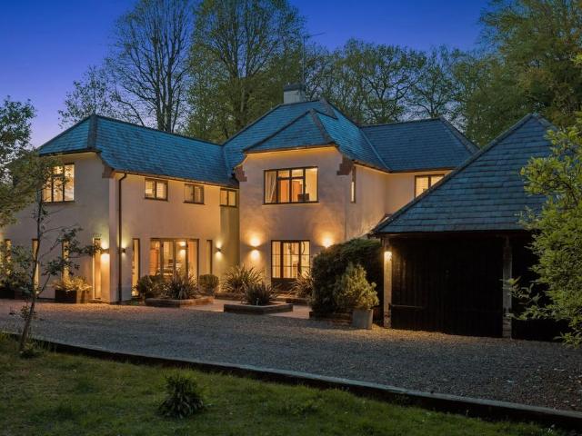House for sale in Heronsgate, Batchworth